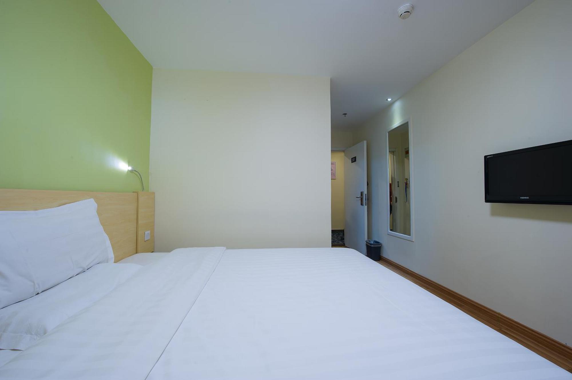Iu Hotel Guangzhou Jingxi Nanfang Hospital Station Zewnętrze zdjęcie